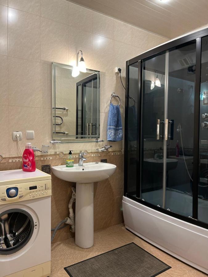 Comfort 2 Room Apartment City Center Tsum 塔什干 外观 照片